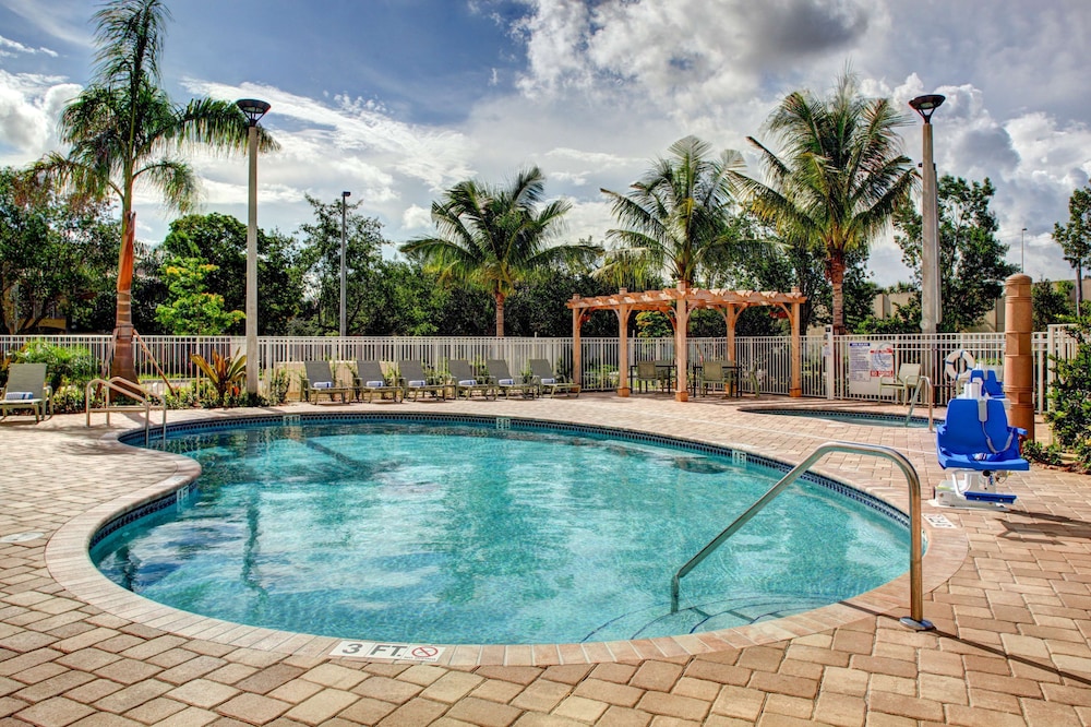 hampton inn and suites coconut creek
