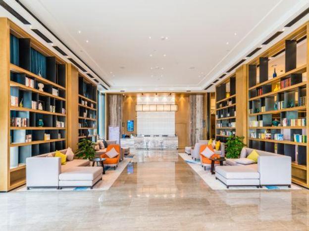rezen longuu hotel maoming xinyi education city