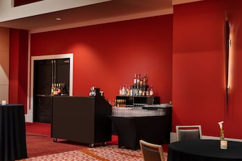 the davenport grand autograph collection