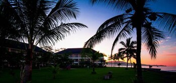 The Natsepa Resort & Conference Center,Maluku>>Ambon,4 star