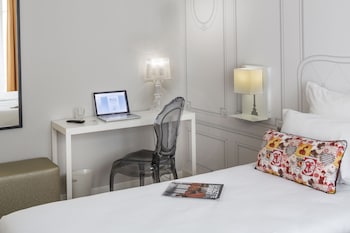 hotel paris vaugirard