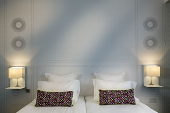 hotel paris vaugirard