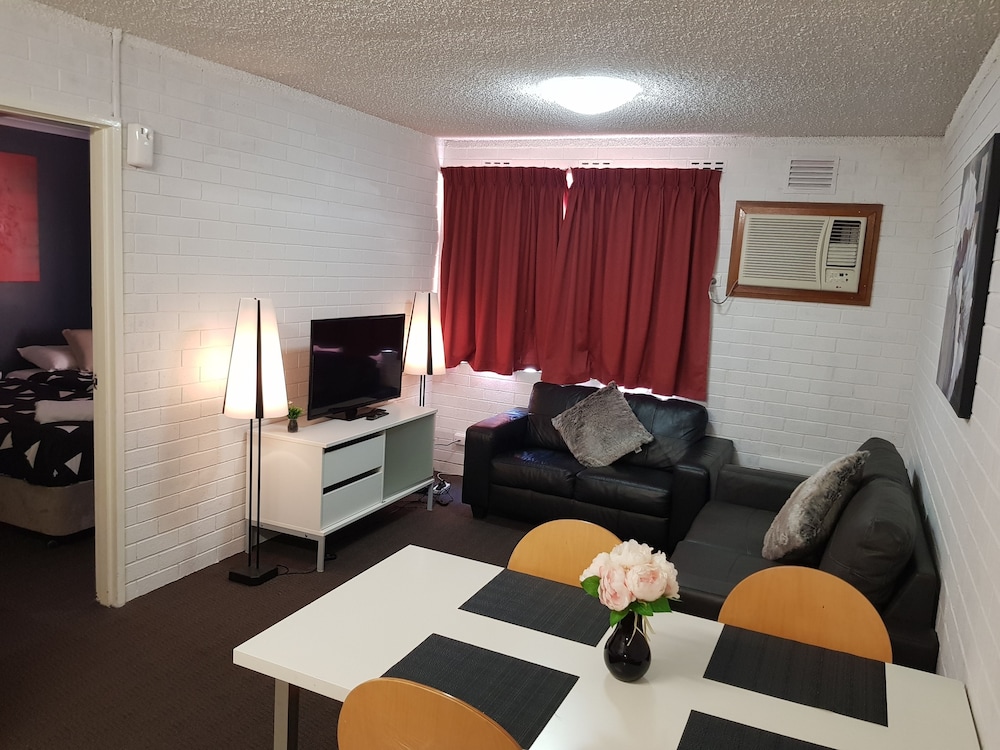 perth city apartment hotel