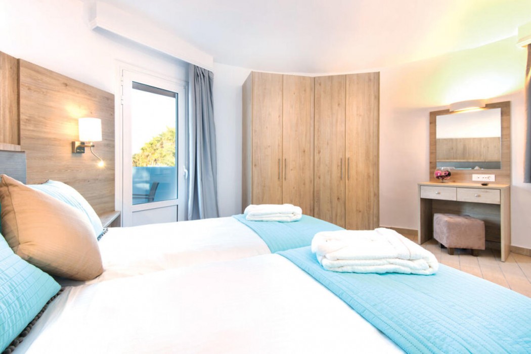 eurovillage achilleas hotel