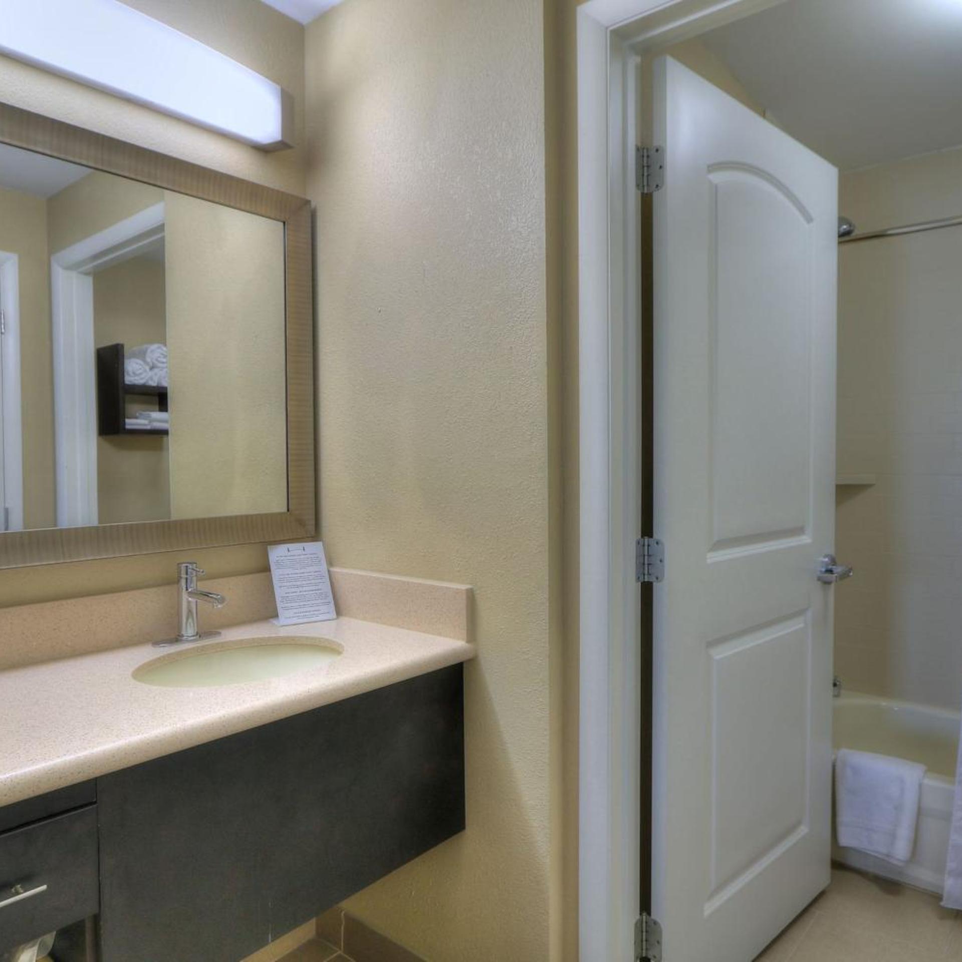 staybridge suites knoxville west by ihg