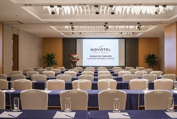 novotel nanjing central suning