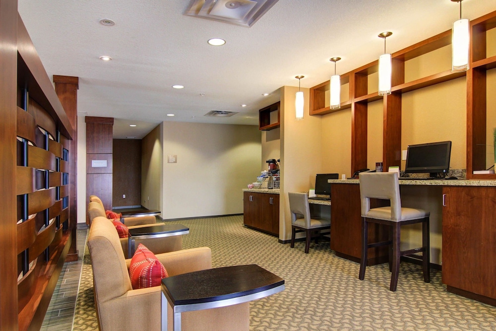 comfort suites carlsbad