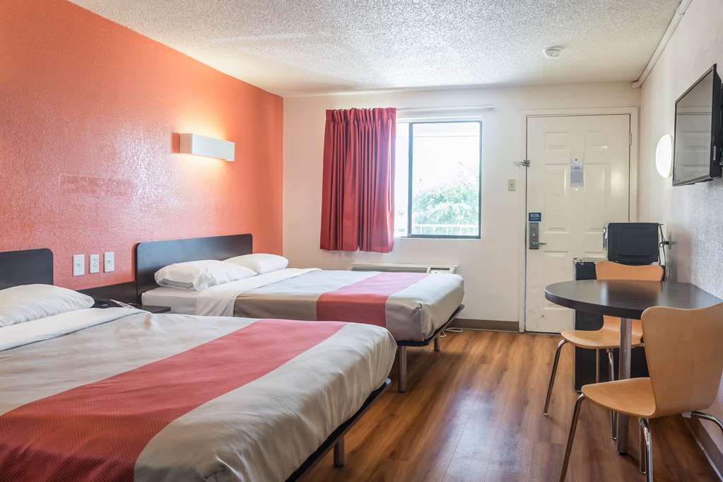 motel 6 mesquite tx rodeo convention ctr