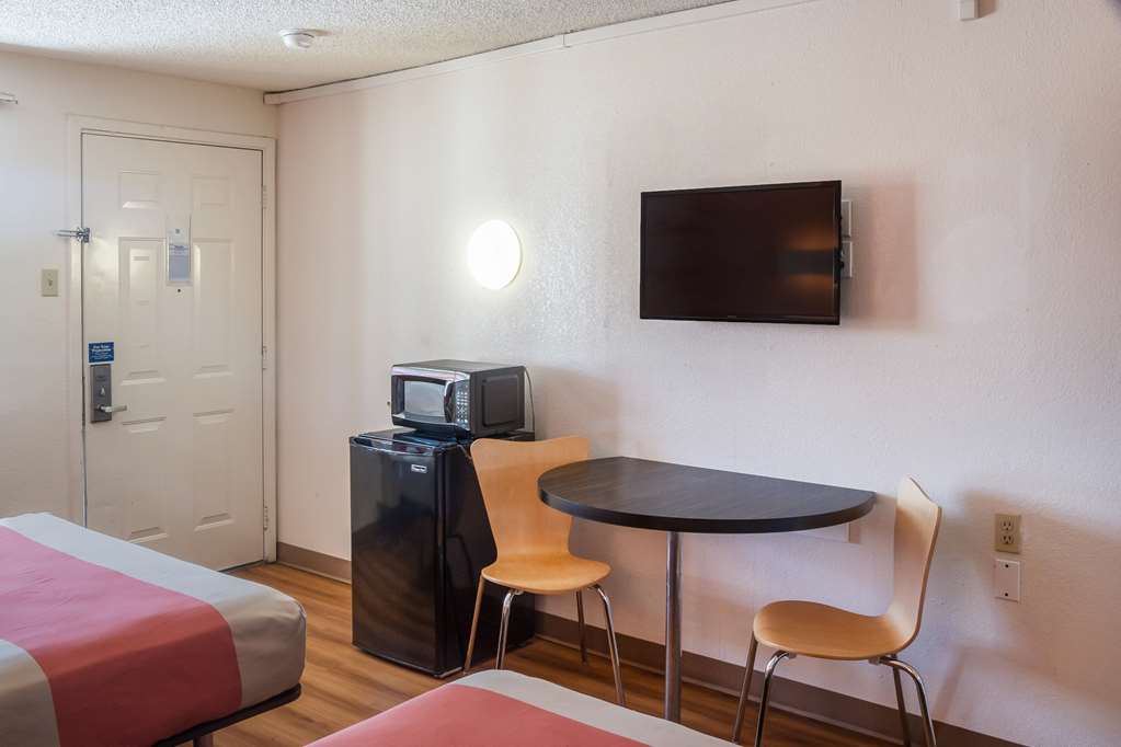 motel 6 mesquite tx rodeo convention ctr