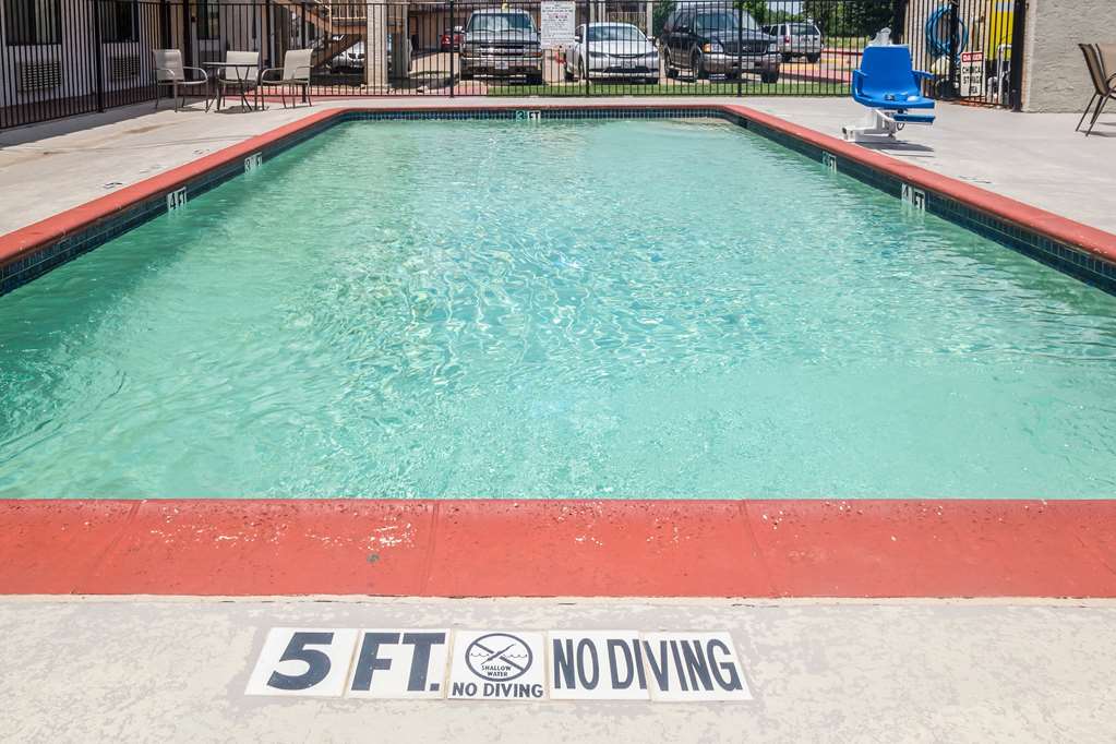 motel 6 mesquite tx rodeo convention ctr