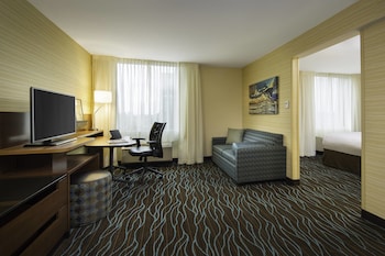 fairfield inn and suites by marriott calgary downtown
