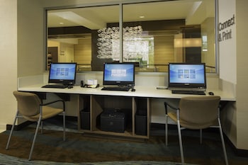 fairfield inn and suites by marriott calgary downtown