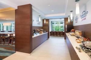 fairfield inn and suites by marriott calgary downtown