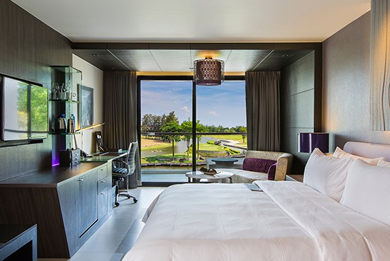 le meridien suvarnabhumi bangkok golf resort and spa