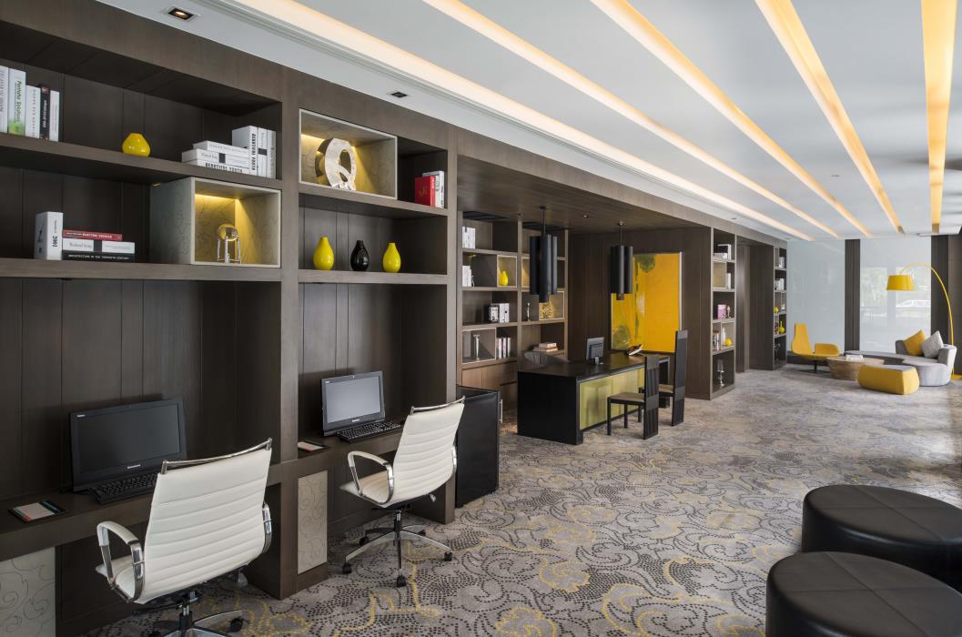 le meridien suvarnabhumi bangkok golf resort and spa