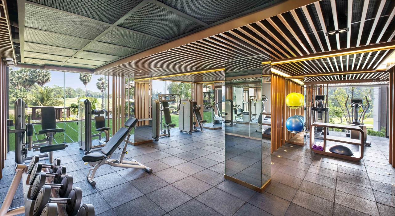 le meridien suvarnabhumi bangkok golf resort and spa