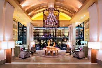 le meridien suvarnabhumi bangkok golf resort and spa