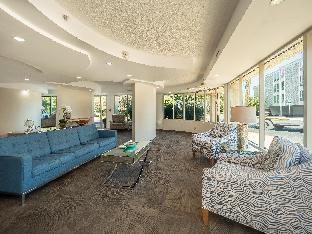 the breakers hotel and suites