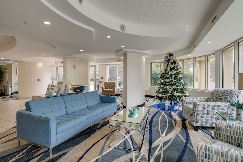 the breakers hotel and suites