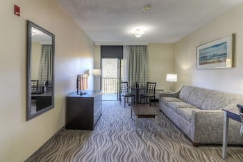 the breakers hotel and suites