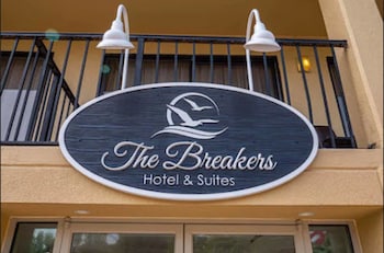 the breakers hotel and suites
