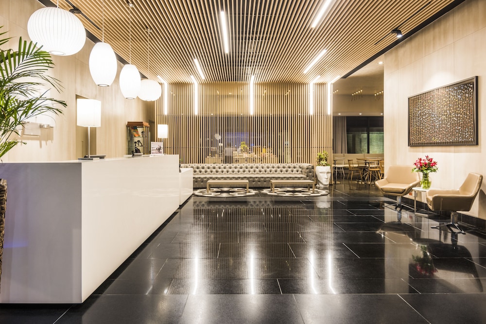 holiday inn express and suites bogota zona financiera by ihg