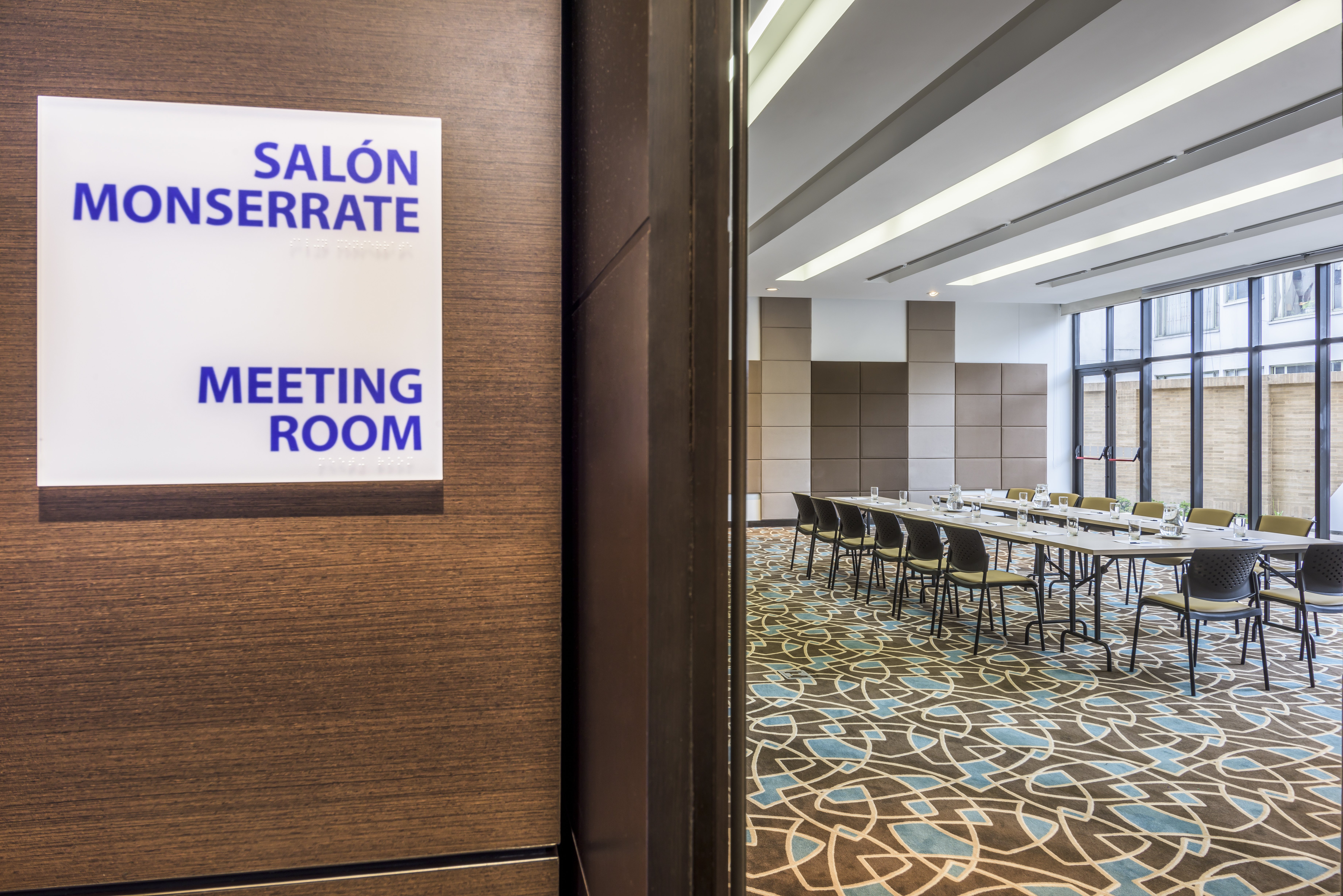 holiday inn express and suites bogota zona financiera by ihg