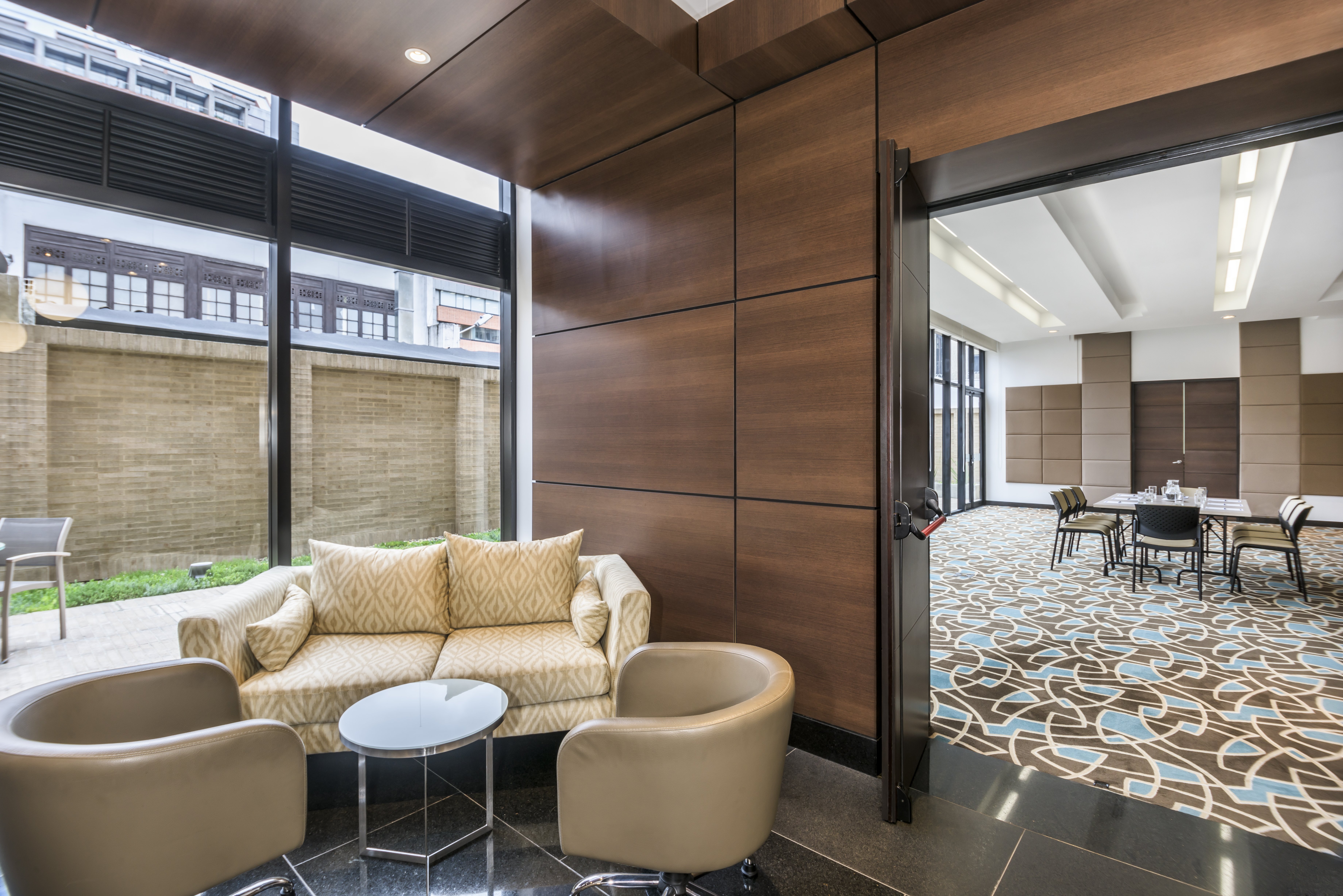 holiday inn express and suites bogota zona financiera by ihg