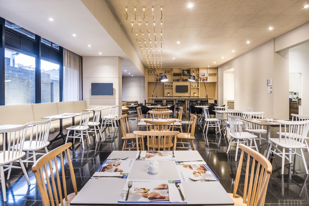 holiday inn express and suites bogota zona financiera by ihg