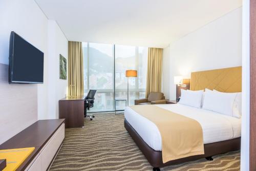 holiday inn express and suites bogota zona financiera by ihg