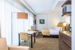 holiday inn express and suites bogota zona financiera by ihg