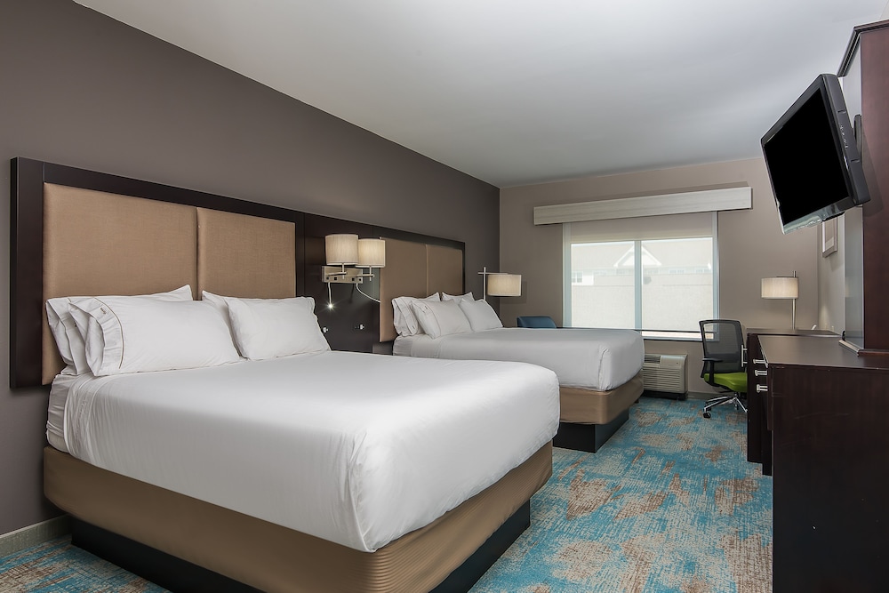 holiday inn express and suites norwood boston area by ihg