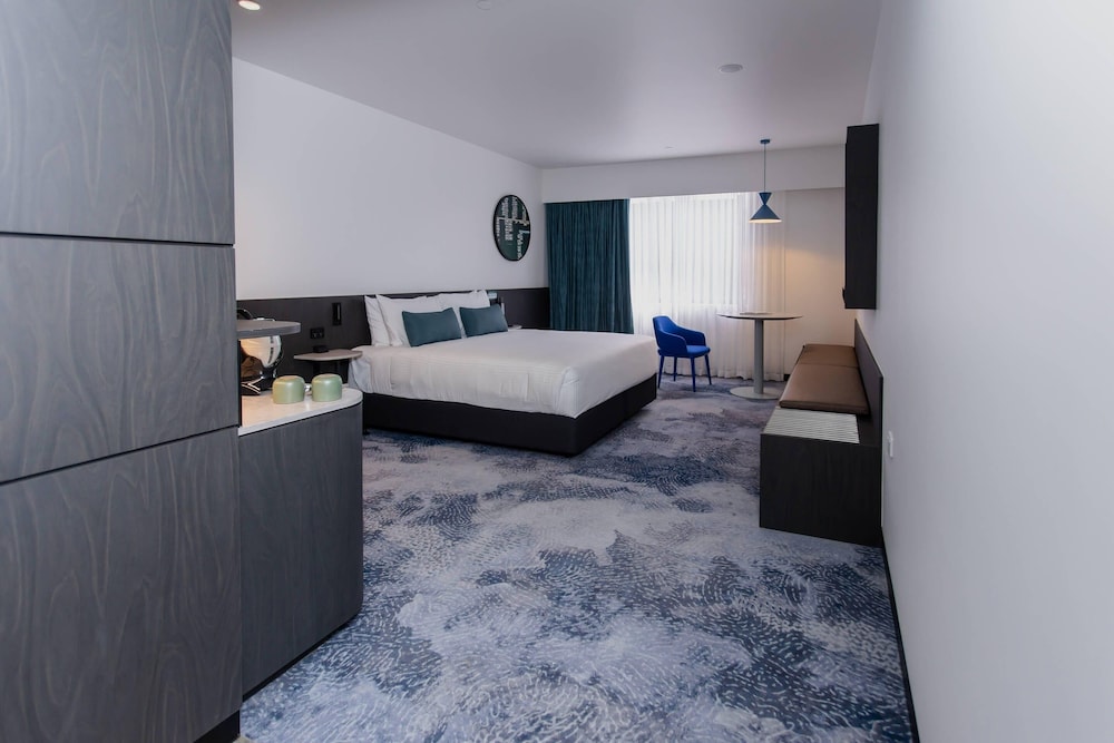 chifley geelong hotel and apartments
