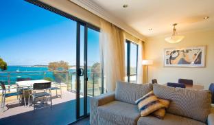chifley geelong hotel and apartments