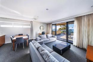 chifley geelong hotel and apartments