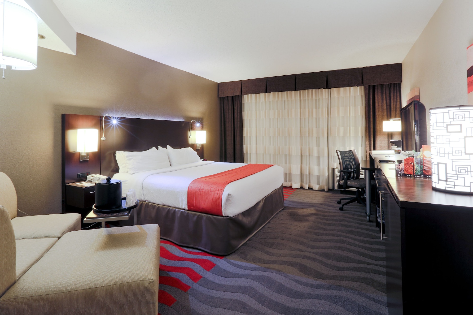 holiday inn austin midtown by ihg