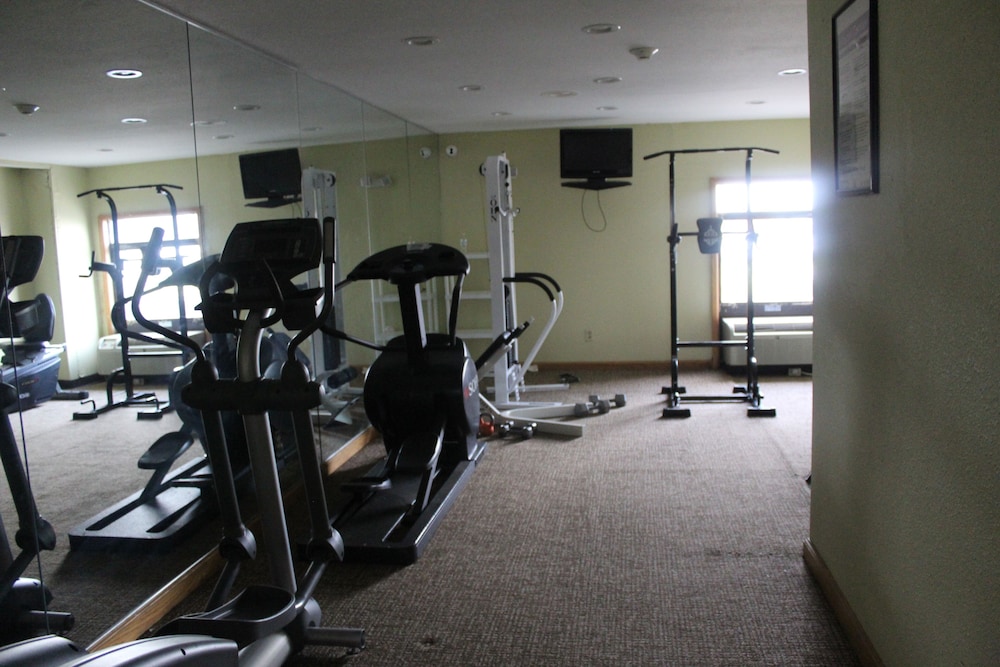 quality inn and suites university area