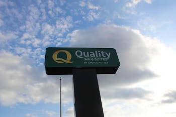 quality inn and suites university area
