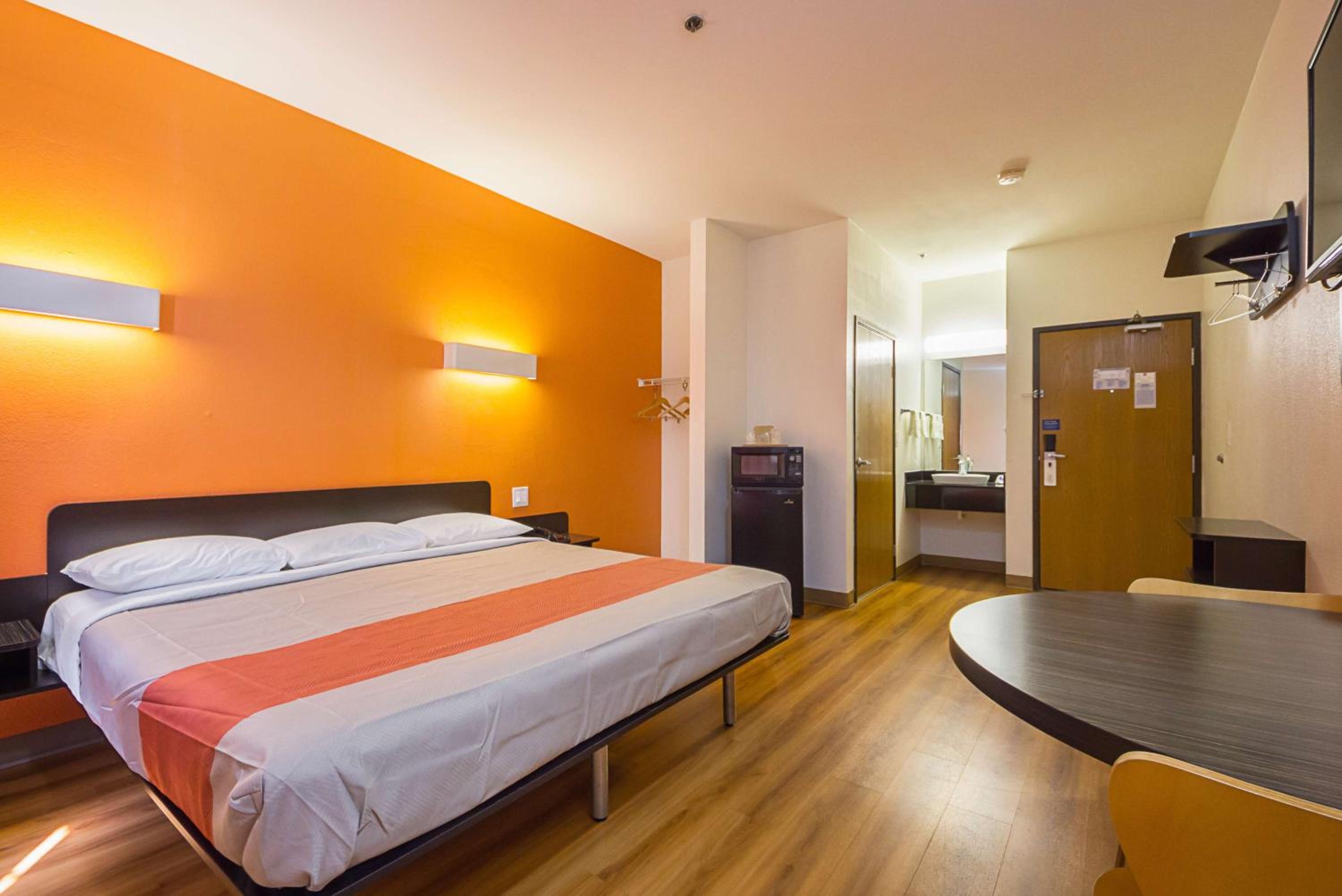 motel 6 dallas irving dfw airport south