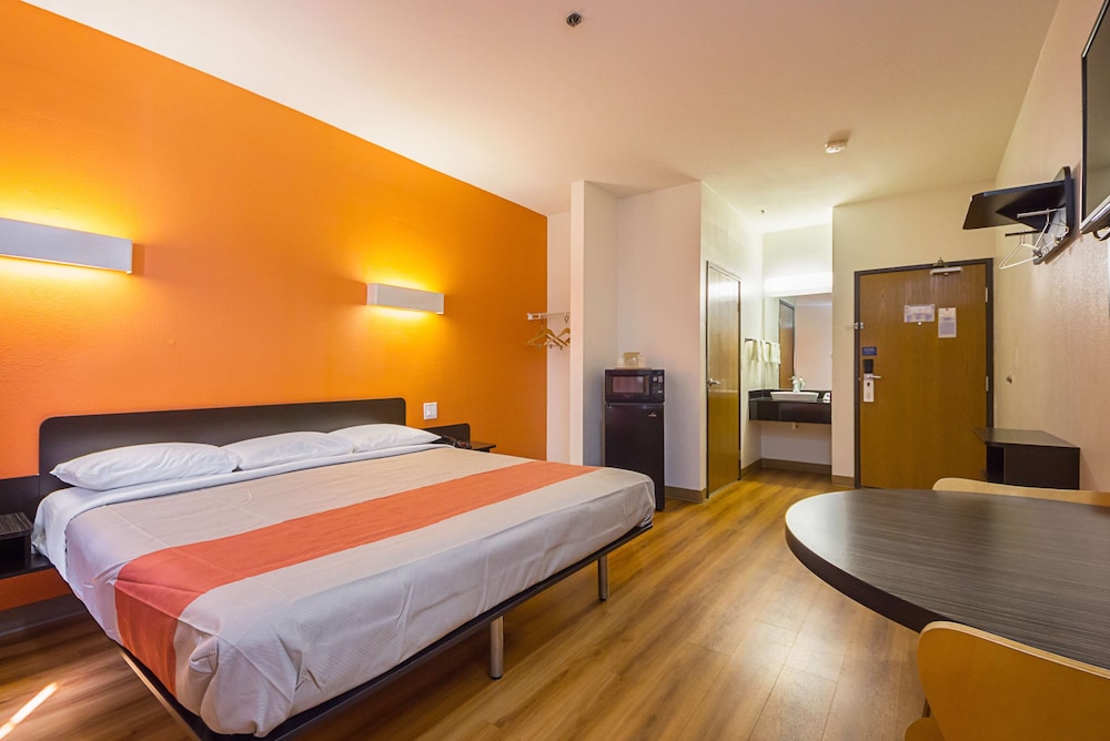 motel 6 dallas irving dfw airport south