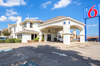 Motel 6 Dallas - Irving Dfw Airport South,,2 star