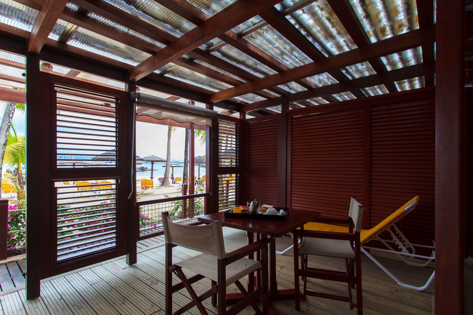 hotel bakoua les trois ilets