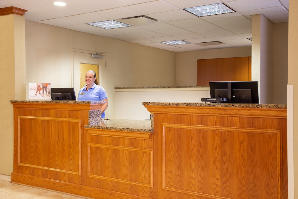 candlewood suites kenosha by ihg
