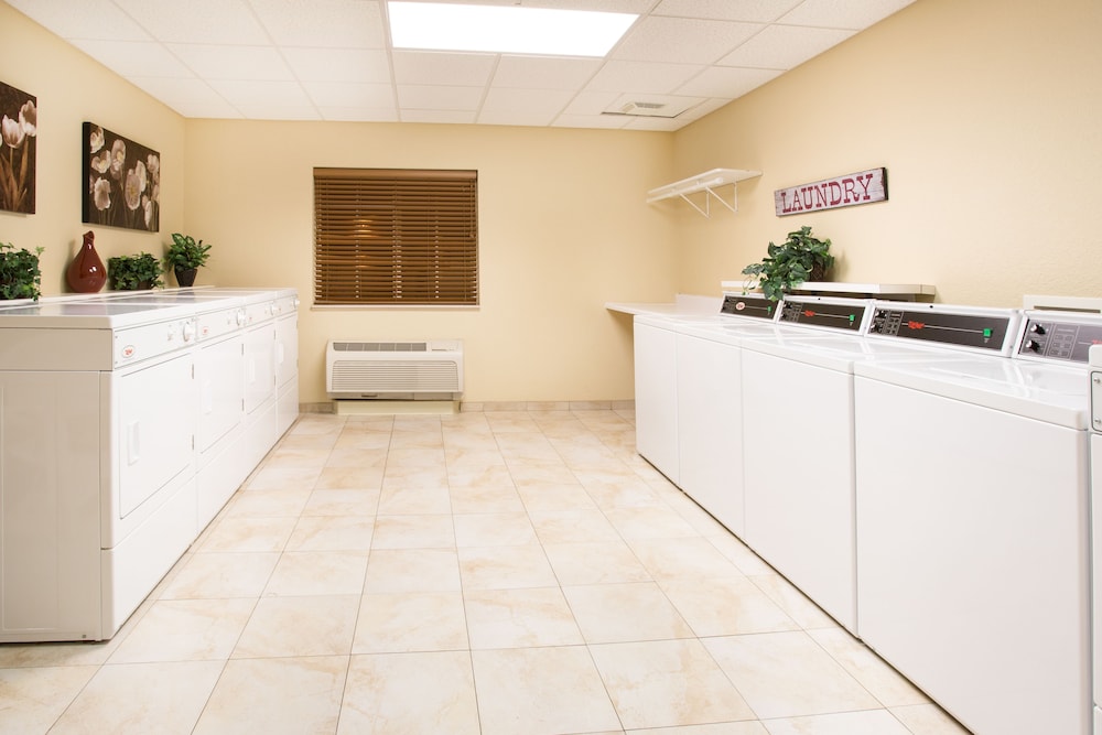 candlewood suites kenosha by ihg
