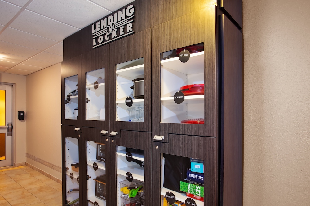 candlewood suites kenosha by ihg