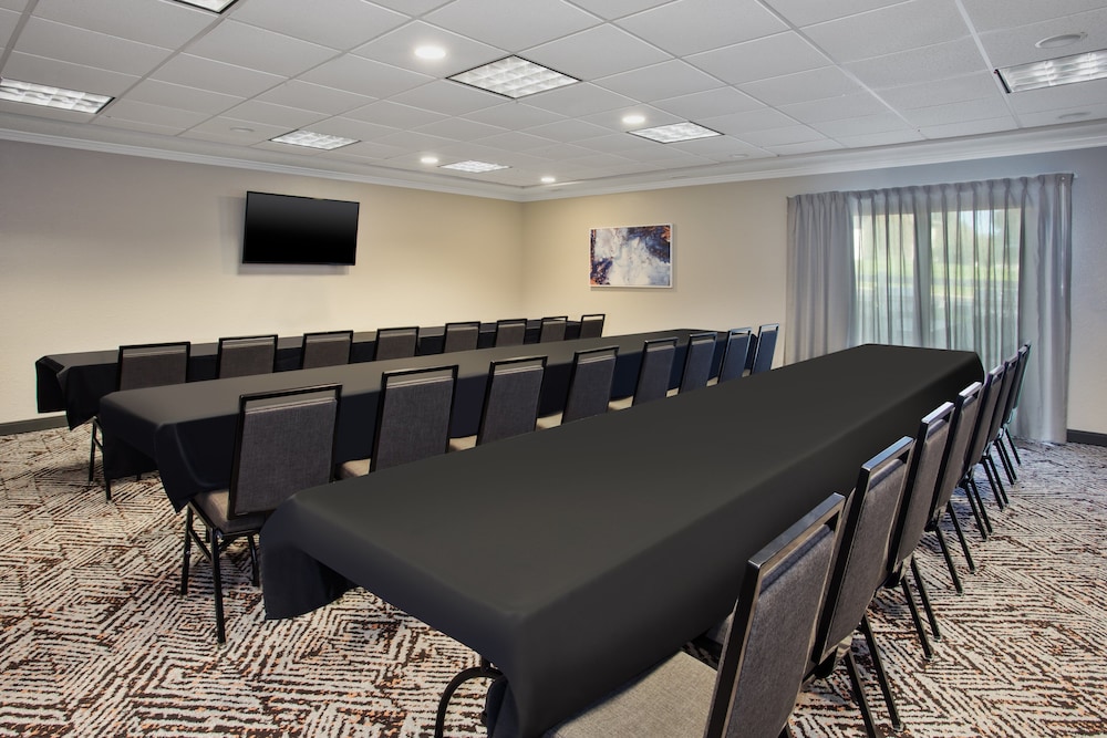 candlewood suites kenosha by ihg