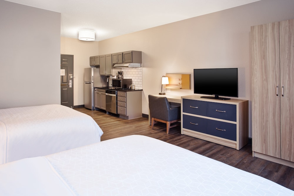 candlewood suites kenosha by ihg
