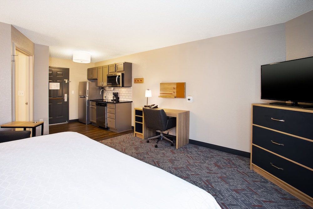 candlewood suites kenosha by ihg
