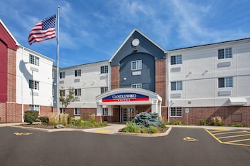 Candlewood Suites Kenosha By Ihg,Milwaukee>>Kenosha,3 star