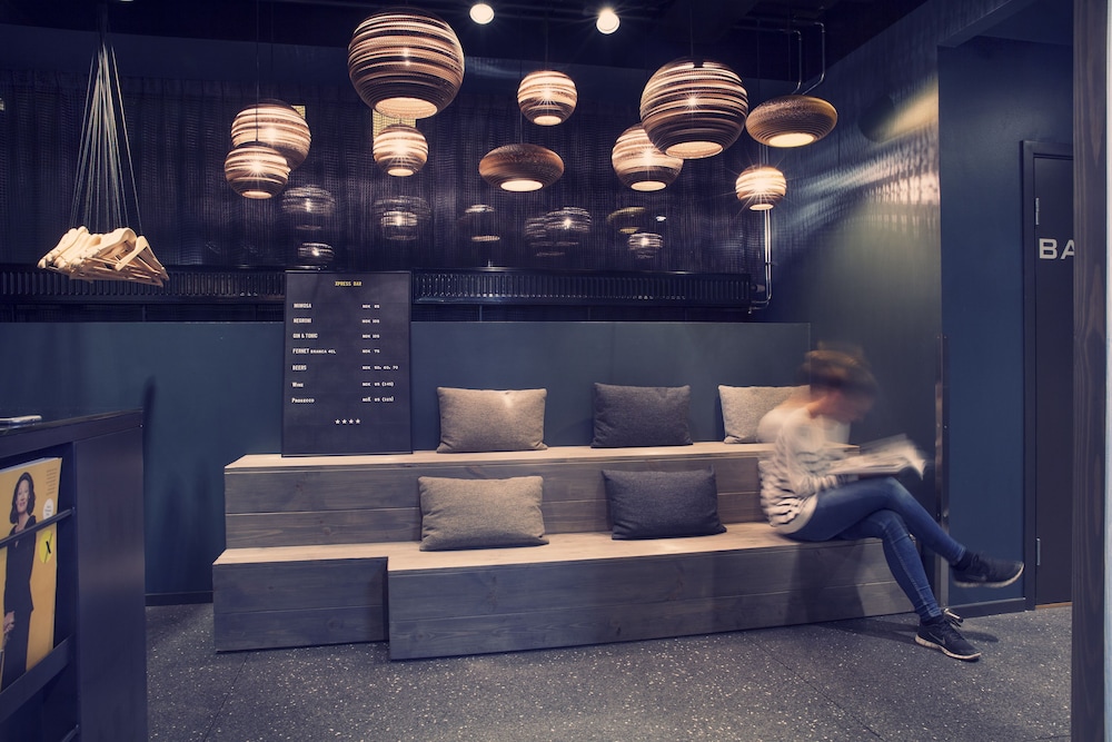 comfort hotel xpress central station